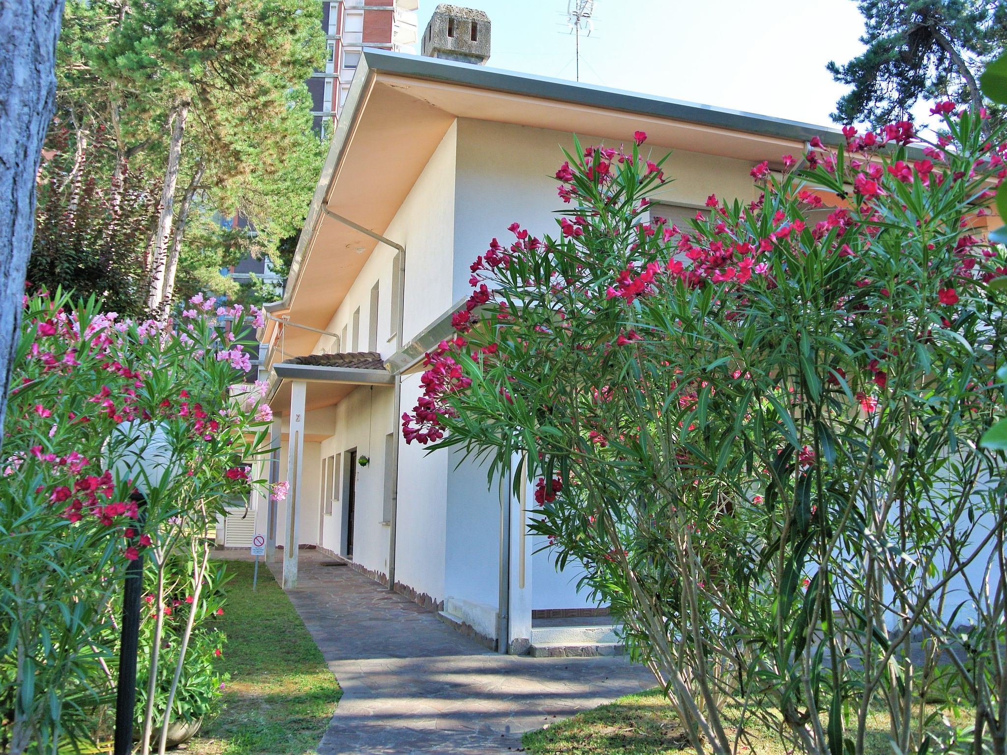 Gemütliche Wohnung in der Villa Sternila - Image-tags.info