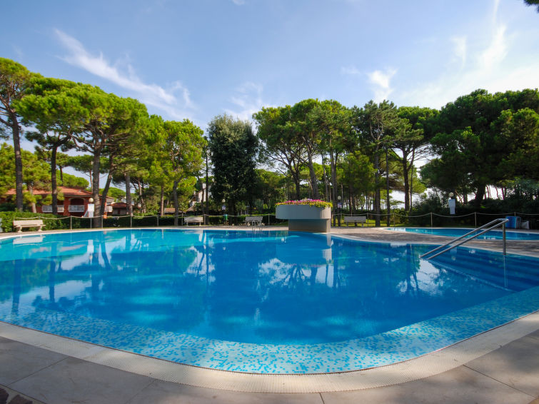 4-persoons appartement aan zee in centrum Lignano Riviera in Lignano Riviera