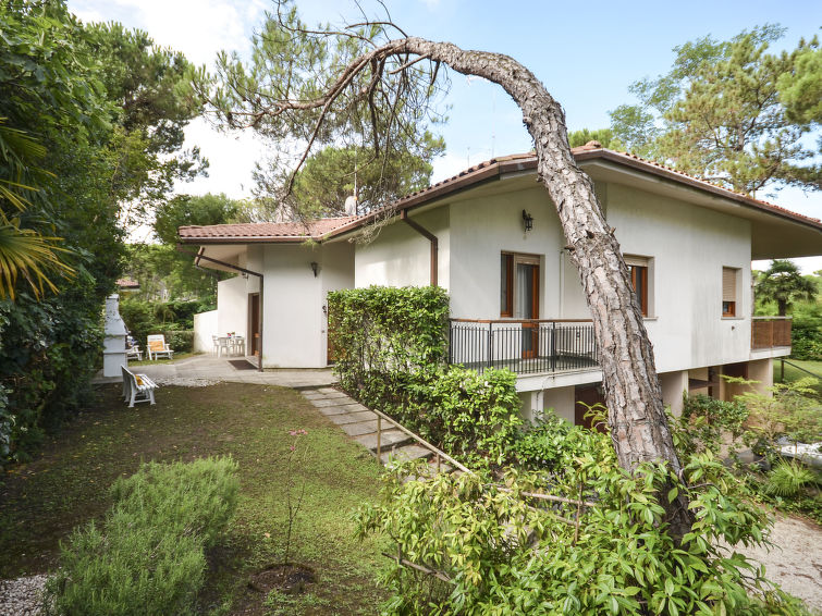 Centraal gelegen appartement in Lignano Riviera voor 7 personen in Lignano Riviera
