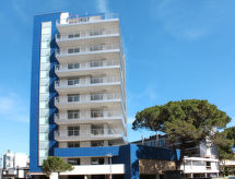 Modern appartement voor 8 personen, 200m van het strand in Lignano - thumbnail 1