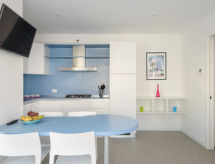 Modern appartement met zeezicht in Lignano Sabbiadoro, 100m van strand - thumbnail 6