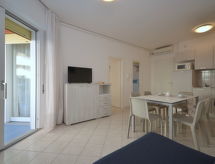 Residence Marco Polo Type A: Direct aan zee in Lignano Sabbiadoro - thumbnail 6