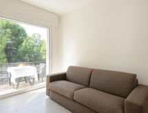 Op 250 m van zee: ruim appartement voor 6 personen in Lignano Sabbiadoro - thumbnail 5