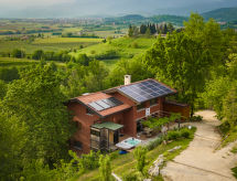 Villa Ronco Albina: Wellnessvilla met panoramisch uitzicht op de wijngaarden van Friuli - thumbnail 1