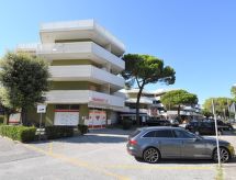 Moschettieri: Gezellig appartement op 400m van het strand in Bibione - thumbnail 1