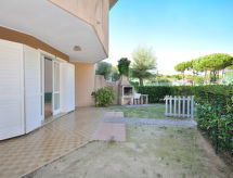Zonnig appartement in Villaggio Tivoli, 650m van zee met zwembad - thumbnail 2
