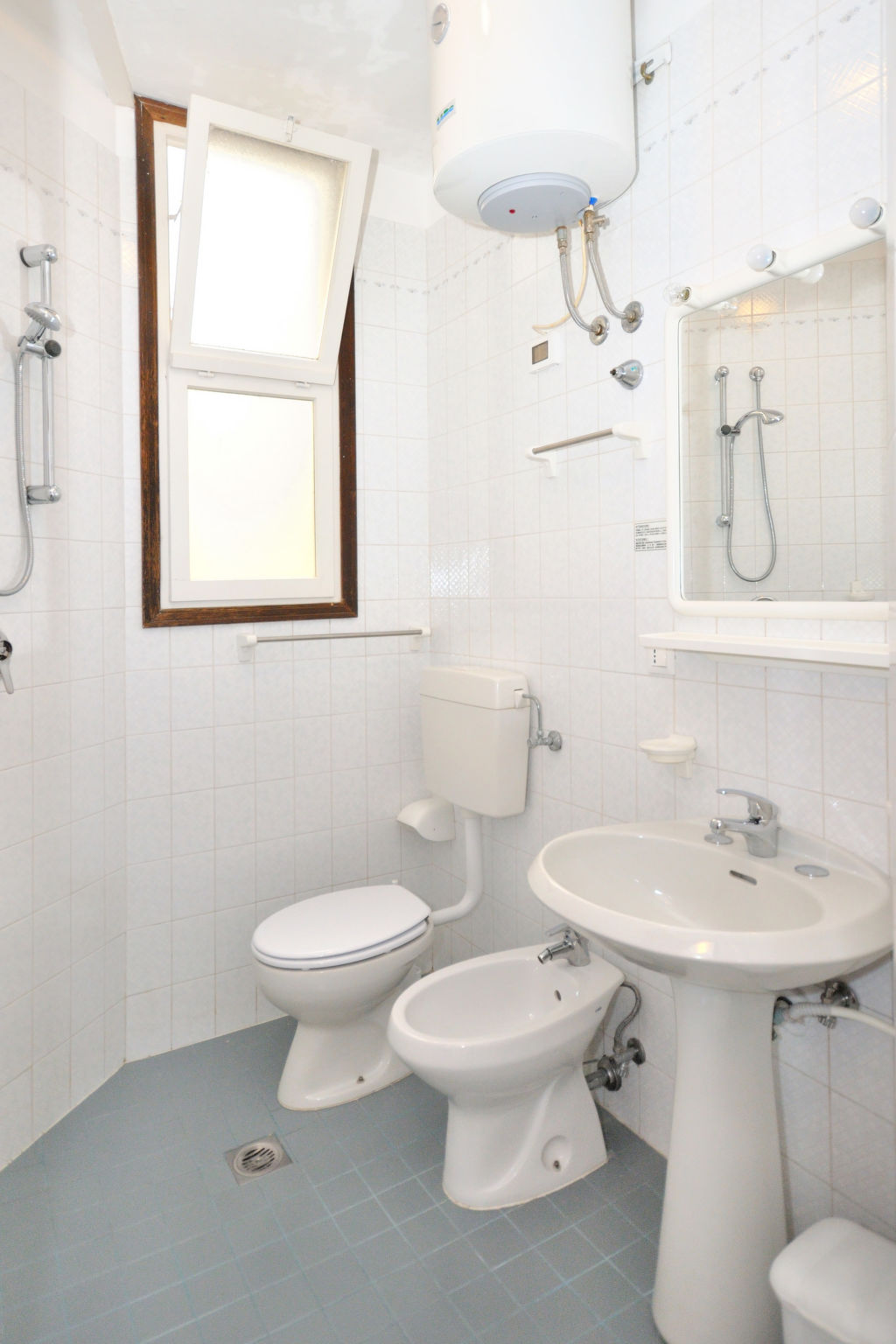 Villaggio Tivoli-Inside