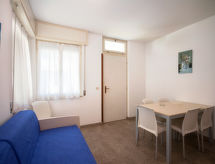 Diana: Gezellig appartement op 80m van het strand in Bibione, Venetië - thumbnail 6