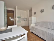 Residence Ranieri: Comfortabel appartement op 100 meter van zee in Bibione - thumbnail 6