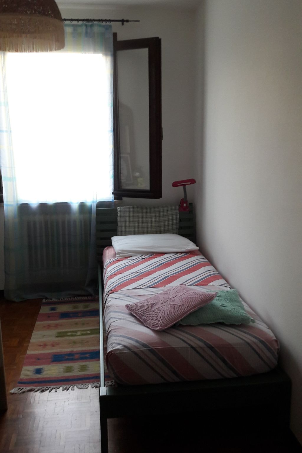 Photo of auf einem ummauerten Grundstück