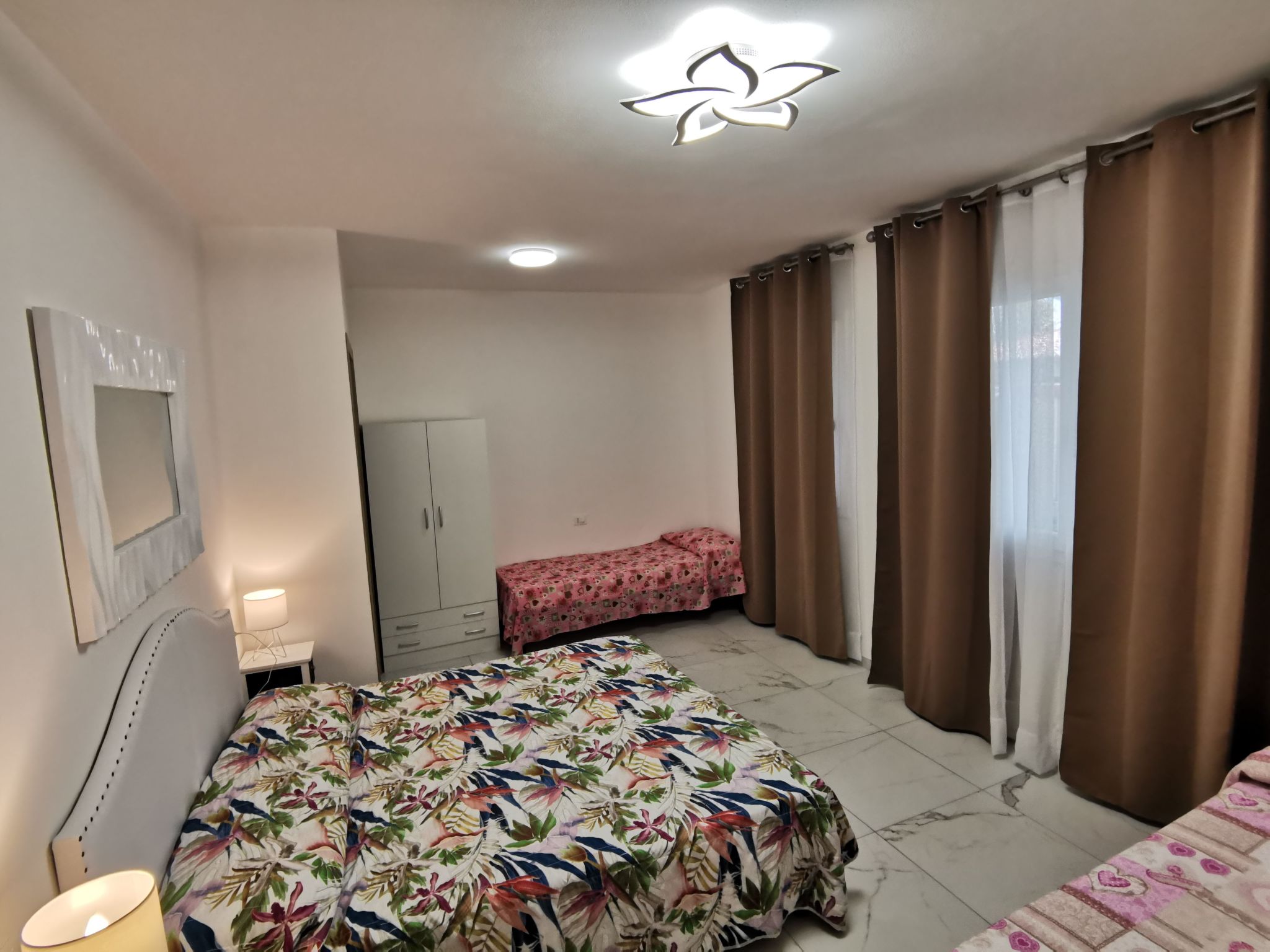 Saturno 100 bilocale-Drinnen