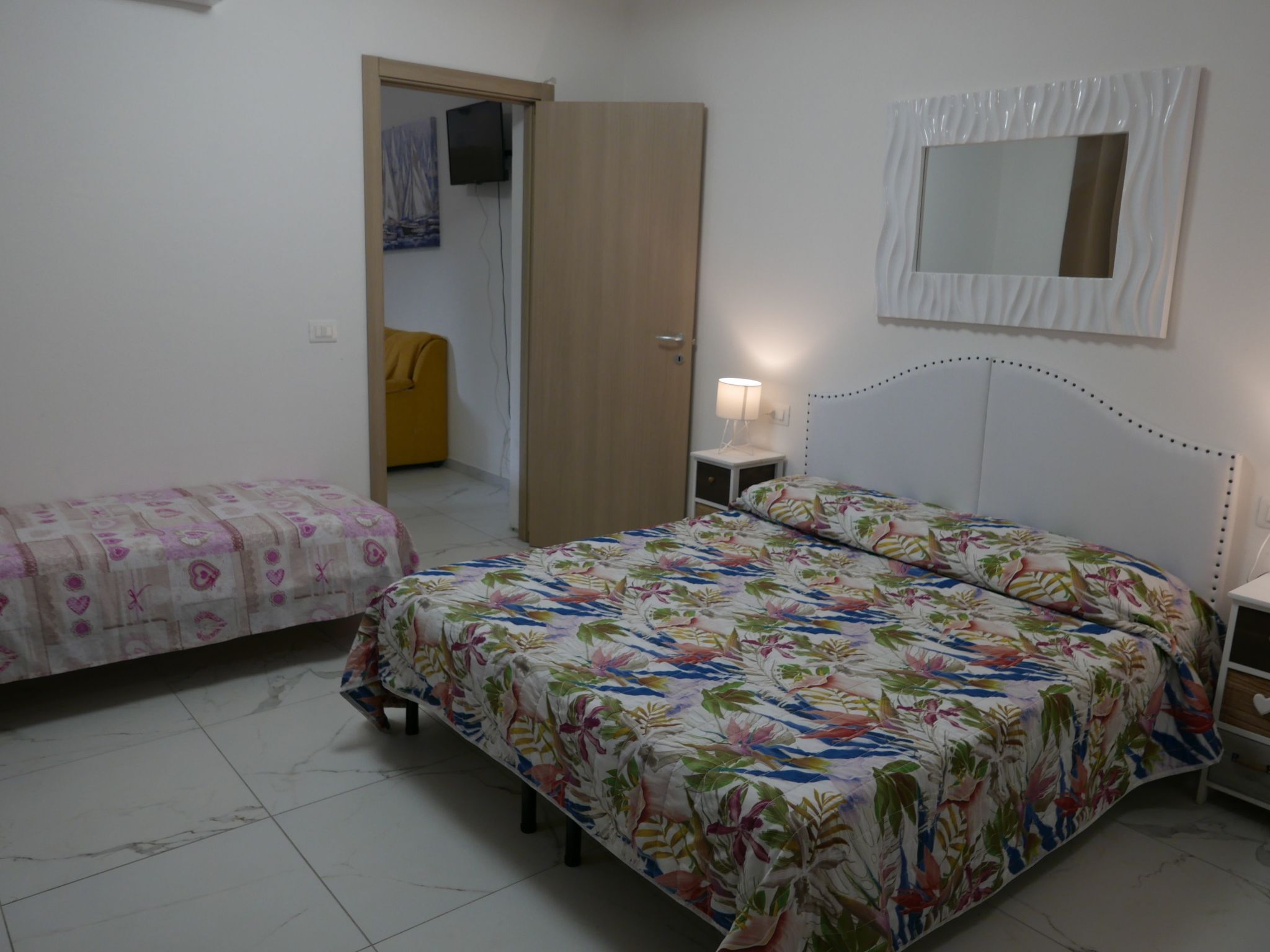 Saturno 100 bilocale-Drinnen