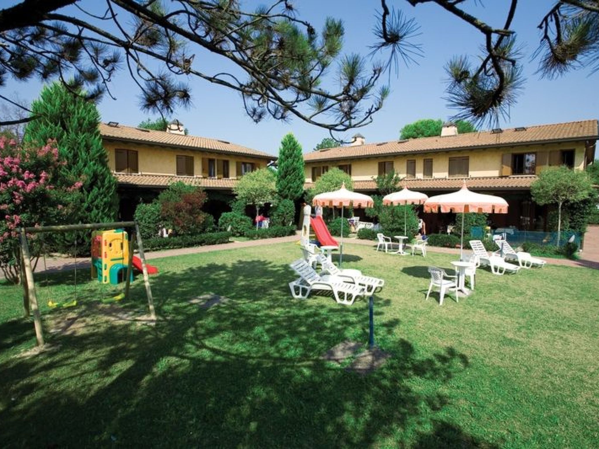 Villa für 6 Personen ca. 50qm Stella Marina 10 A-Drinnen