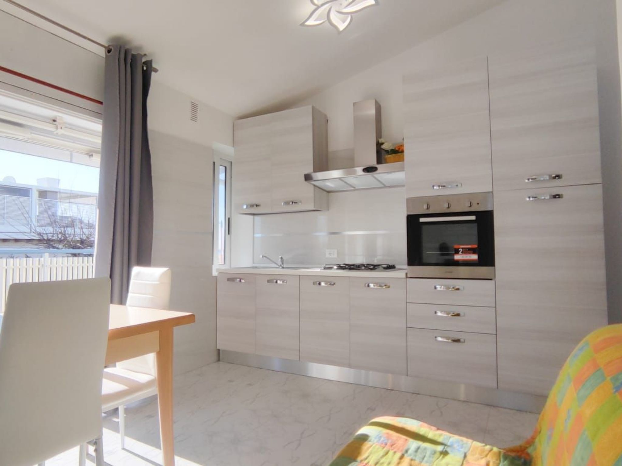 Wohnung "Villa Miami" mit Balkon im ersten Stock-Drinnen