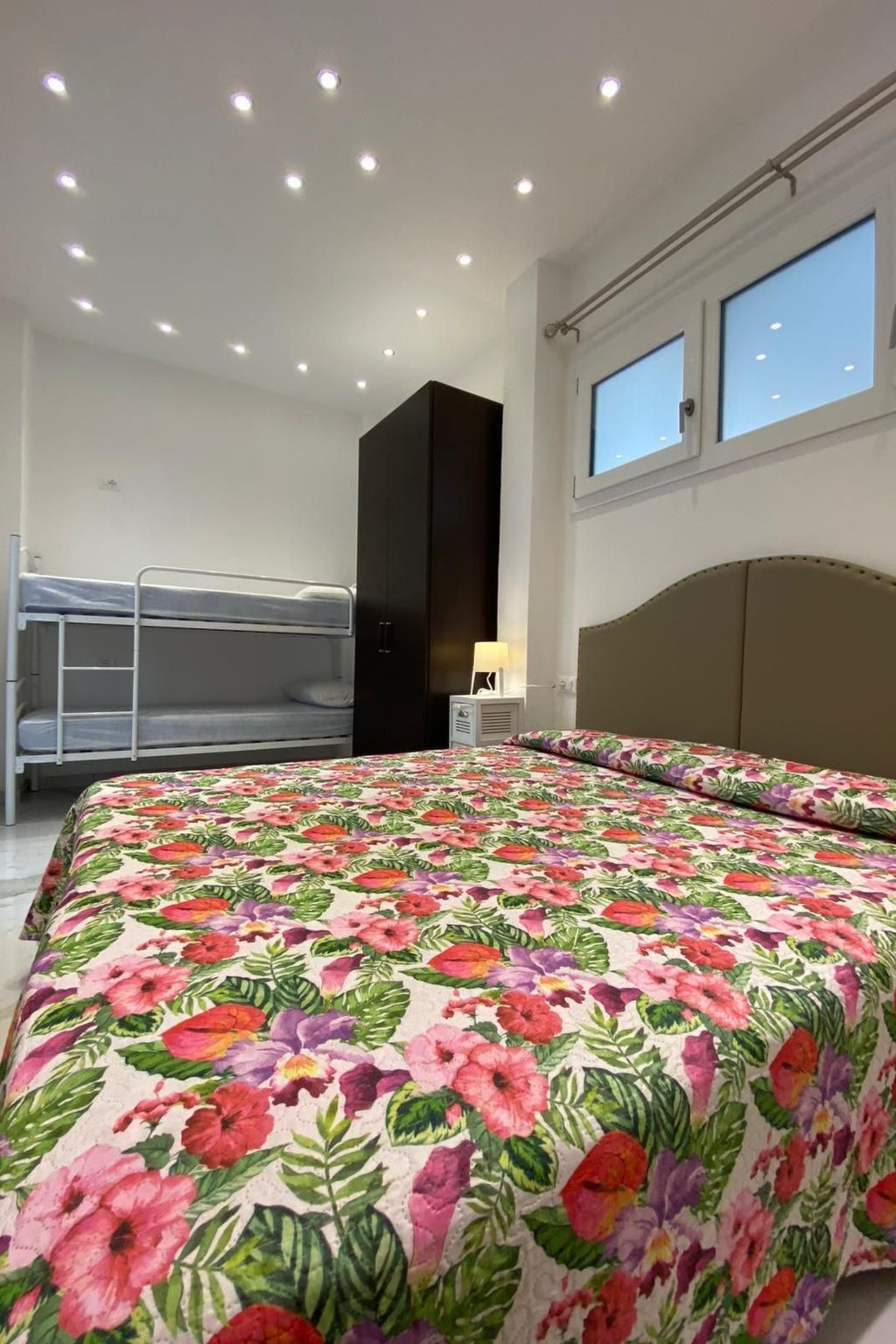 Für 8 Personen ca. 60 m&sup2; in Bibione, Venetien (Provinz Venedig)