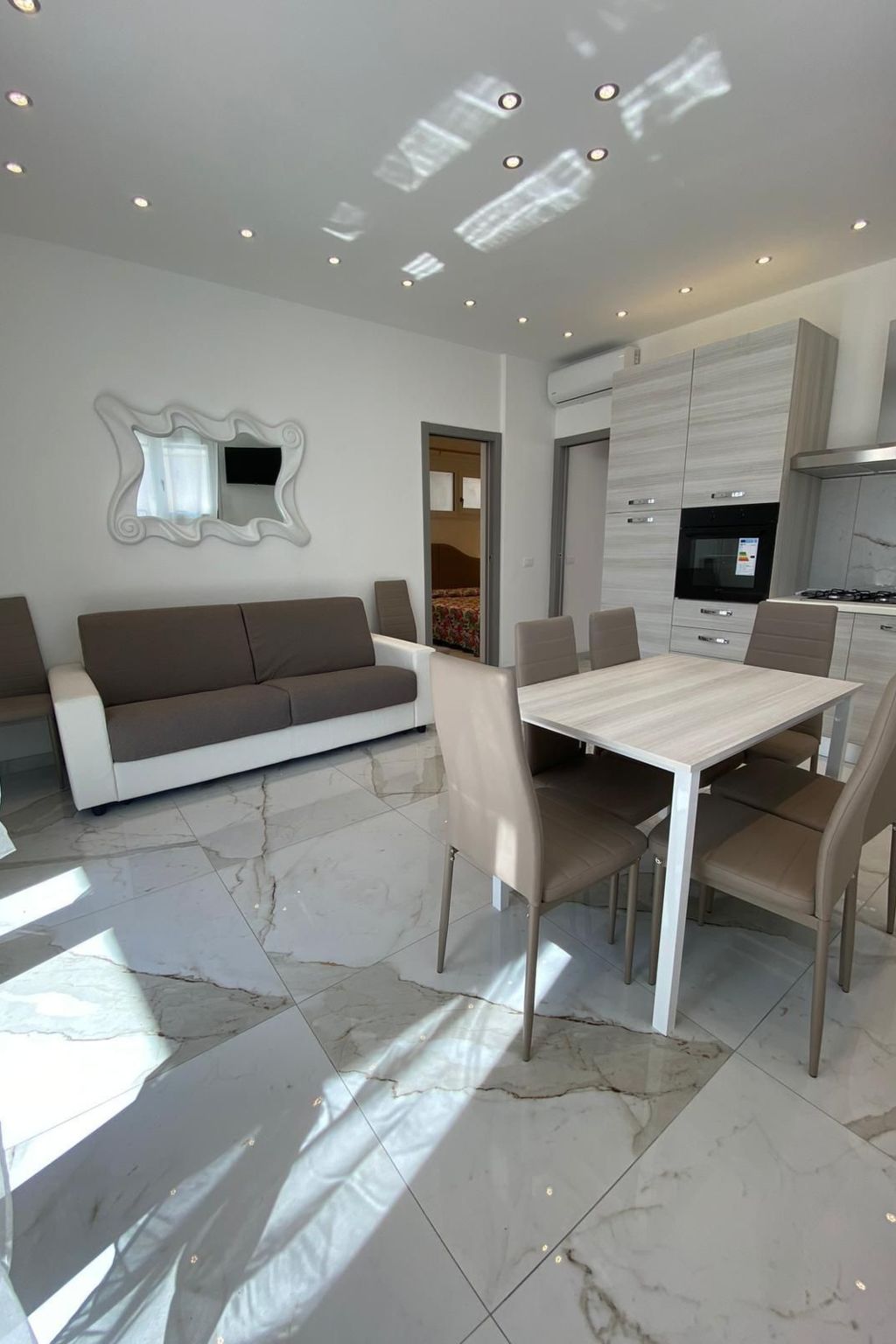 Für 8 Personen ca. 60 m&sup2; in Bibione, Venetien (Provinz Venedig) - Image-tags.info