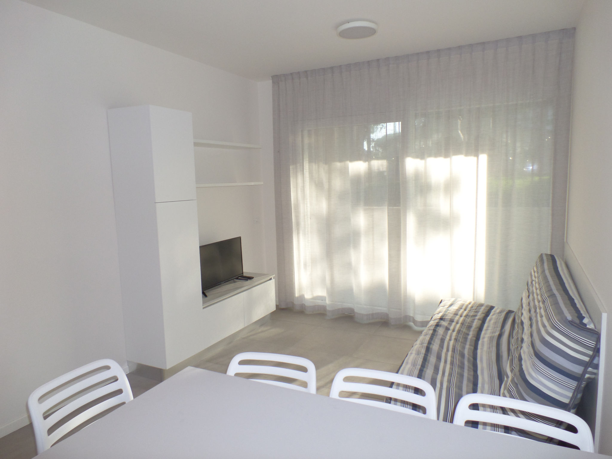 Melograno B_B — Living Room (4 of 23)