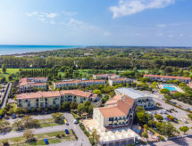 Appartement Robinia/Pinetine in Caorle: comfortabel aan zee met zwembad - thumbnail 2