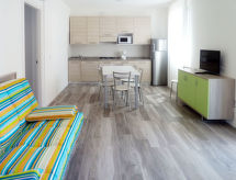 Op 600 m van zee: Ruim appartement voor 8 personen in Lido di Jesolo - thumbnail 6