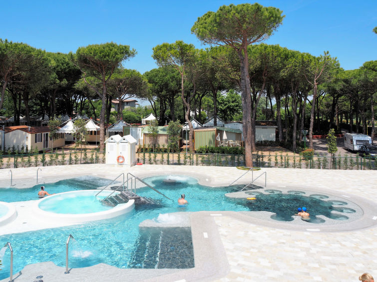 Camping Village Cavallino 4*