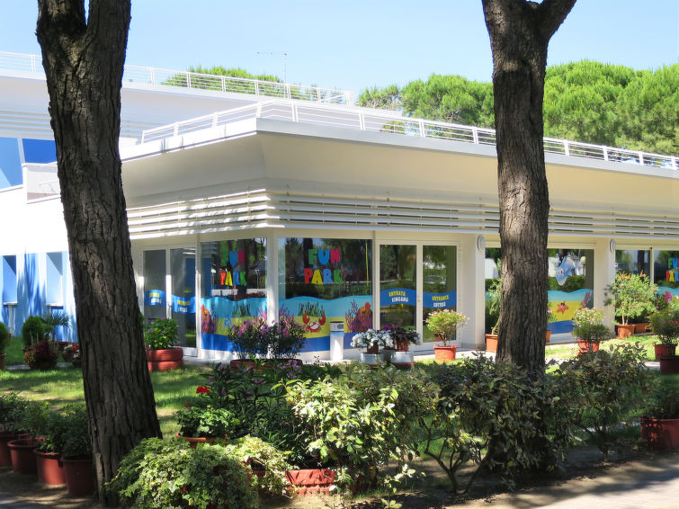 Camping Village Cavallino 4*