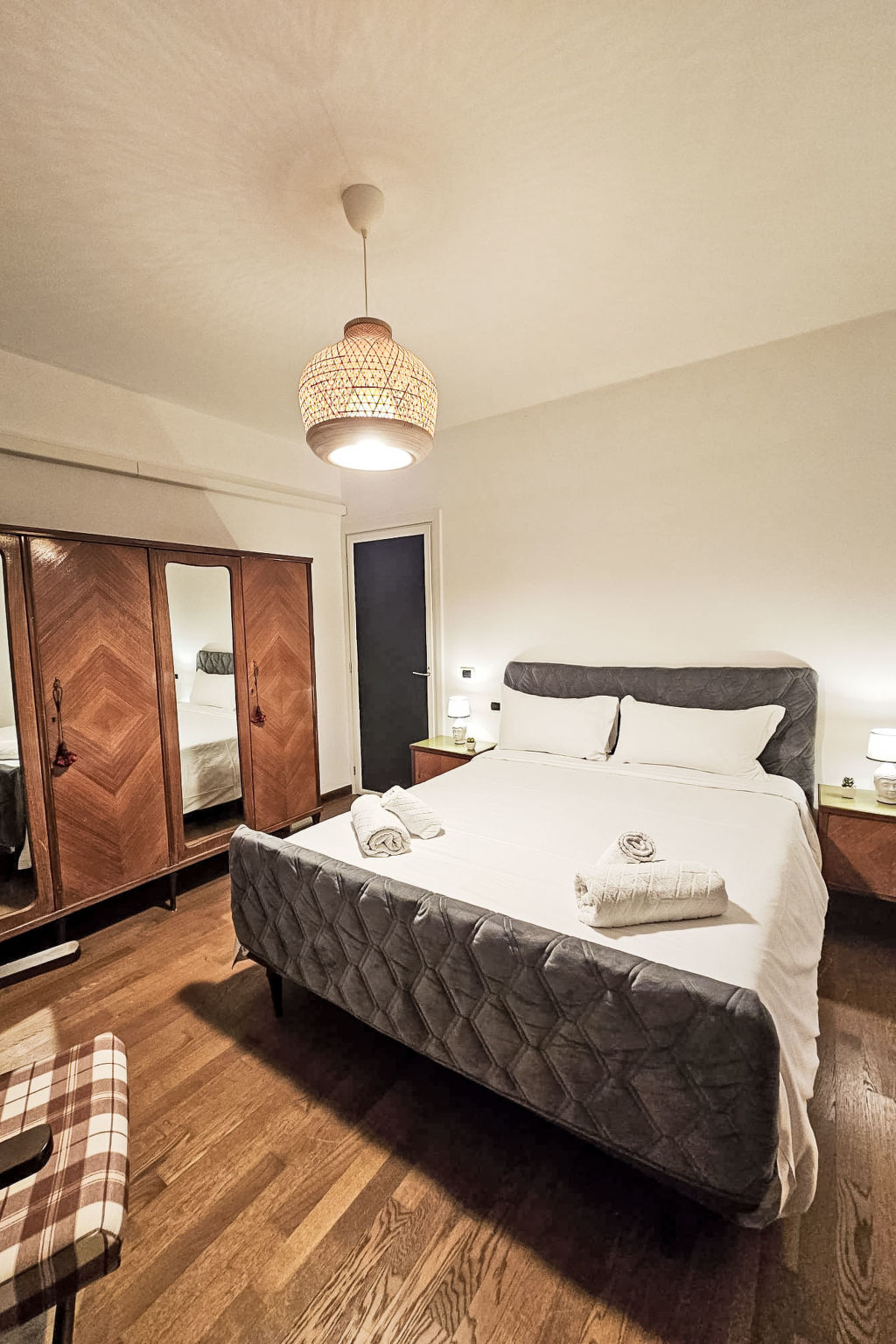 Private Garden Apartment - Binnen