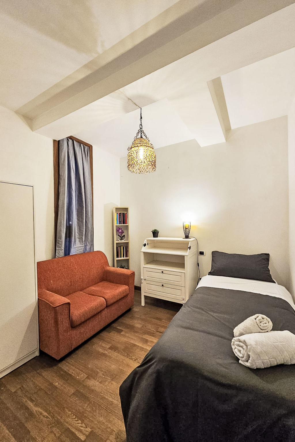 Private Garden Apartment - Binnen