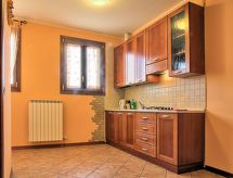 Licht appartement in Venetië met tuin, BBQ en eigen parkeerplaats - thumbnail 4