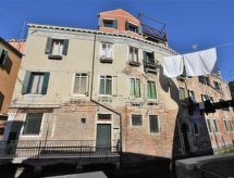 Historisch appartement aan de gracht in Castello, Venetië – 5 personen - thumbnail 1