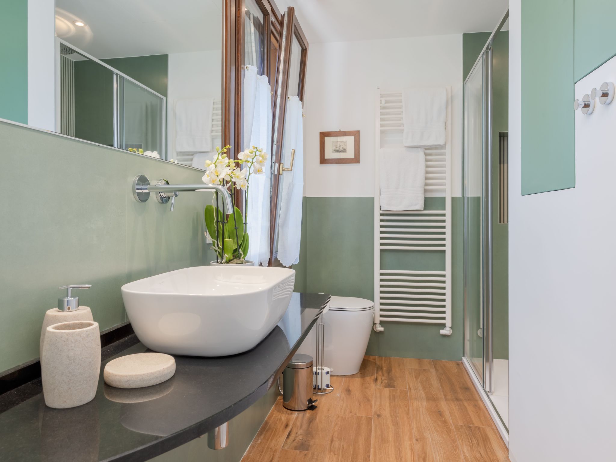 Casa dell'Aviatore große Gartenterrasse-Binnen