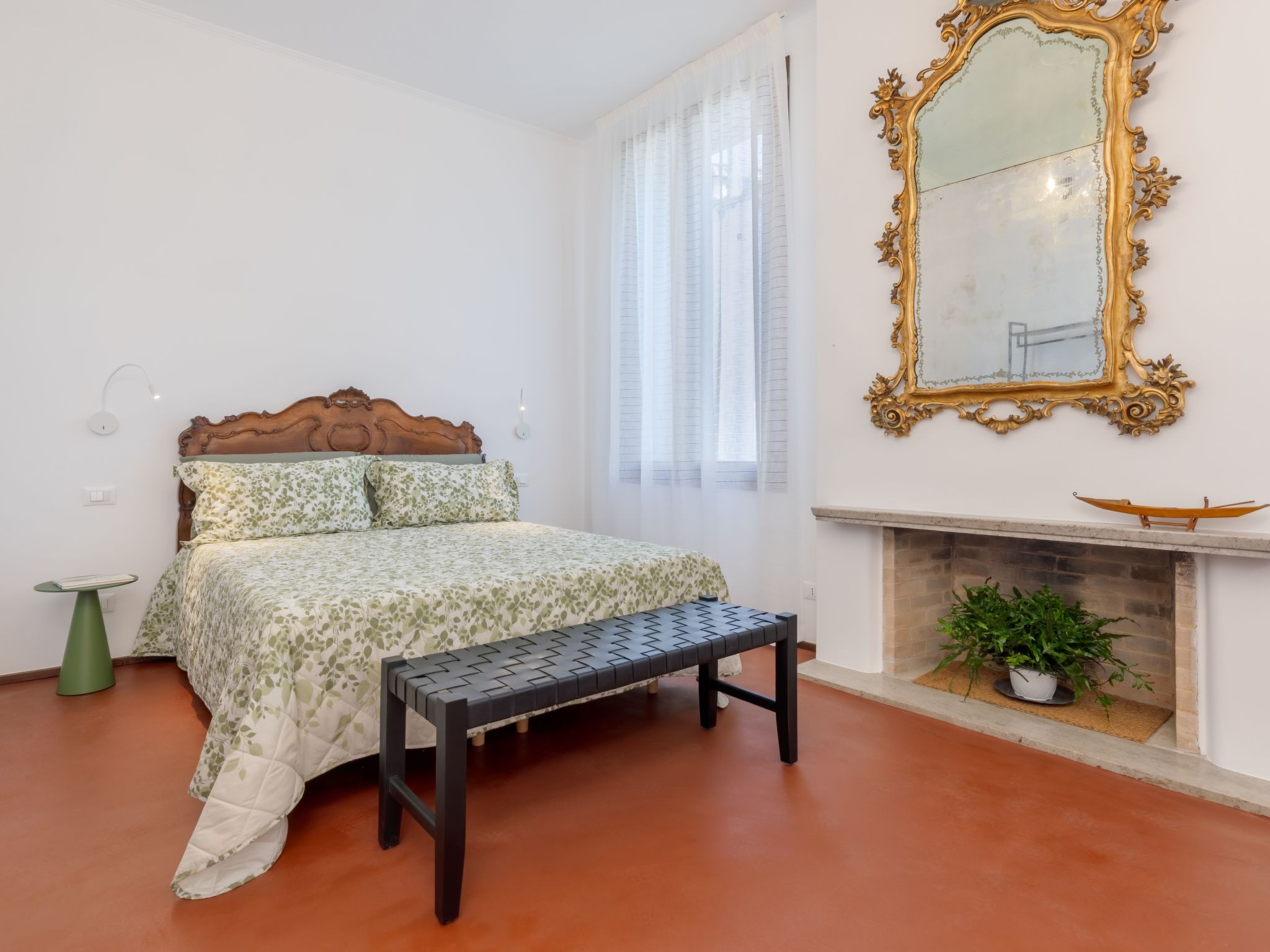 Casa dell'Aviatore große Gartenterrasse-Binnen