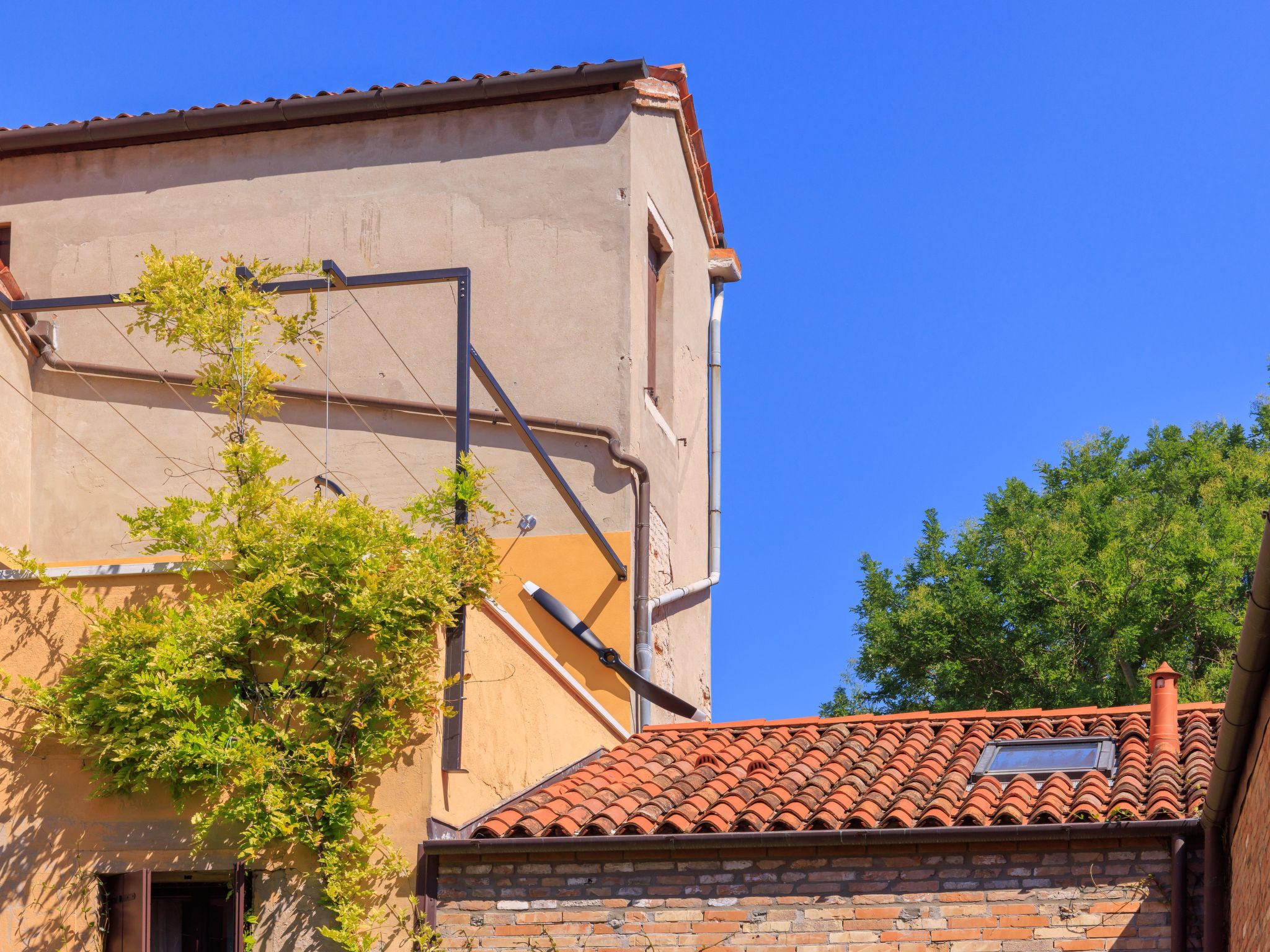 Photo of Casa dell'Aviatore große Gartenterrasse