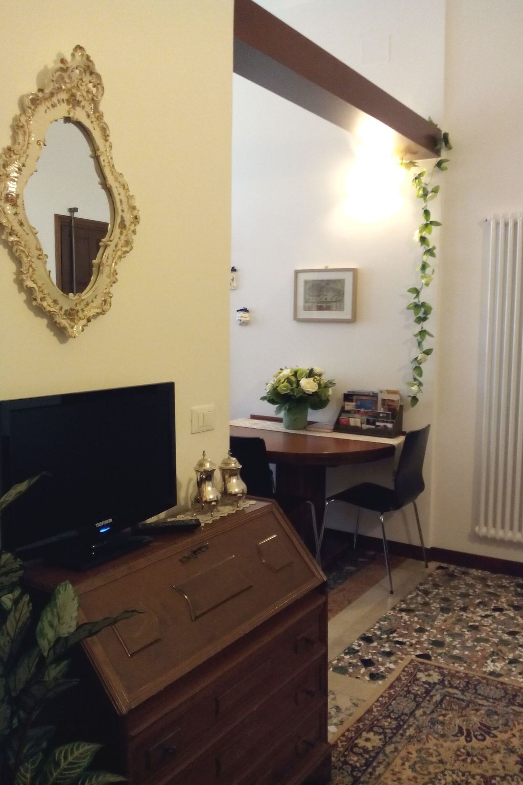 Ca'del Ravano' Wohnung mit Blick aufs Wasser-Image-tags.info