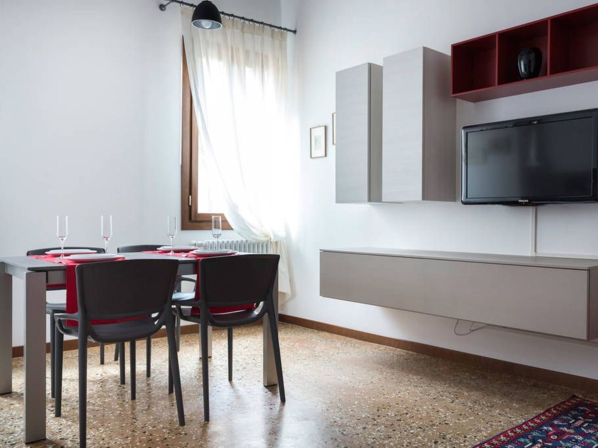 Photo of Wohnung mit Waschmaschine und Geschirrspüler