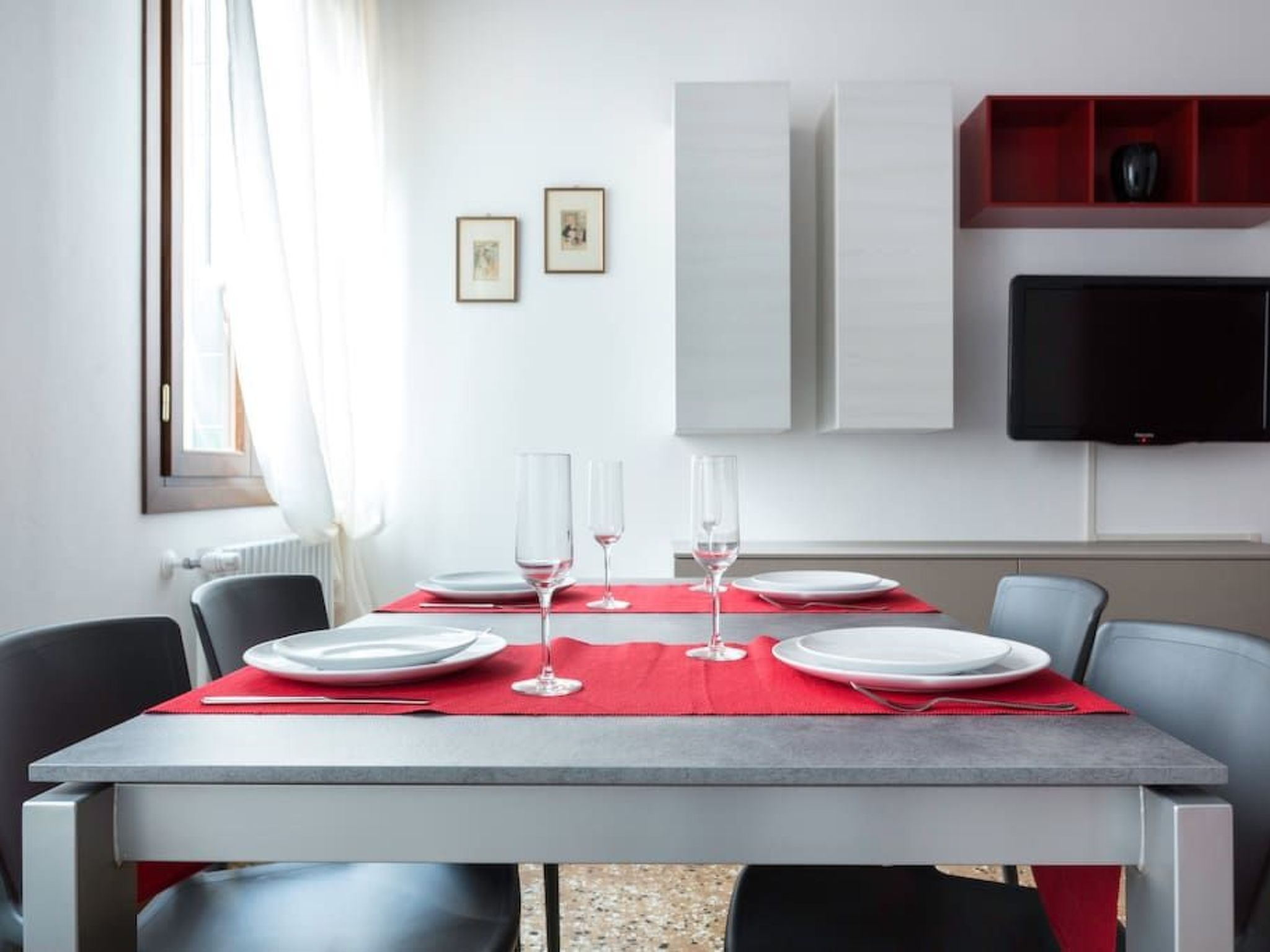 Photo of Wohnung mit Waschmaschine und Geschirrspüler