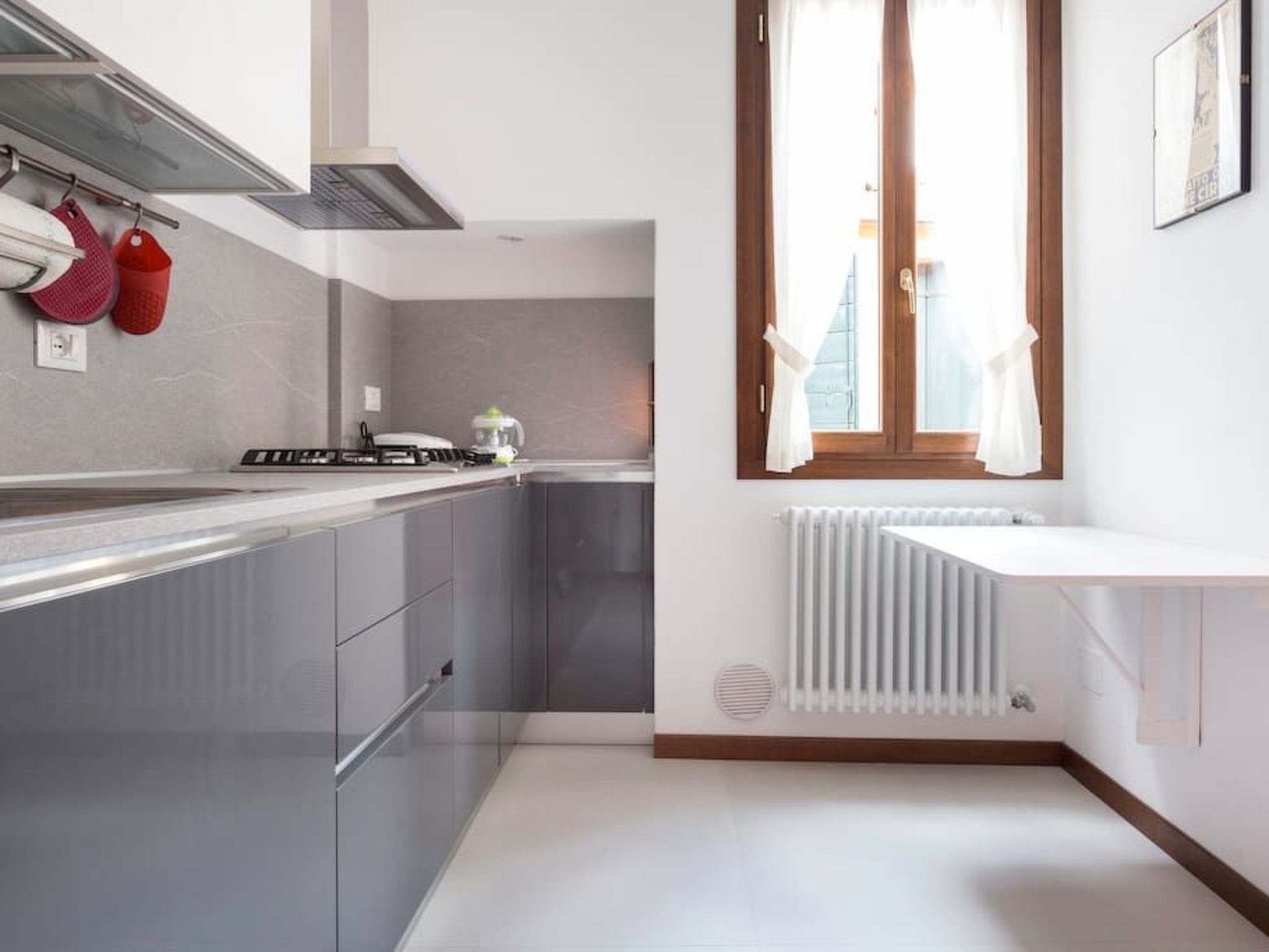 Photo of Wohnung mit Waschmaschine und Geschirrspüler