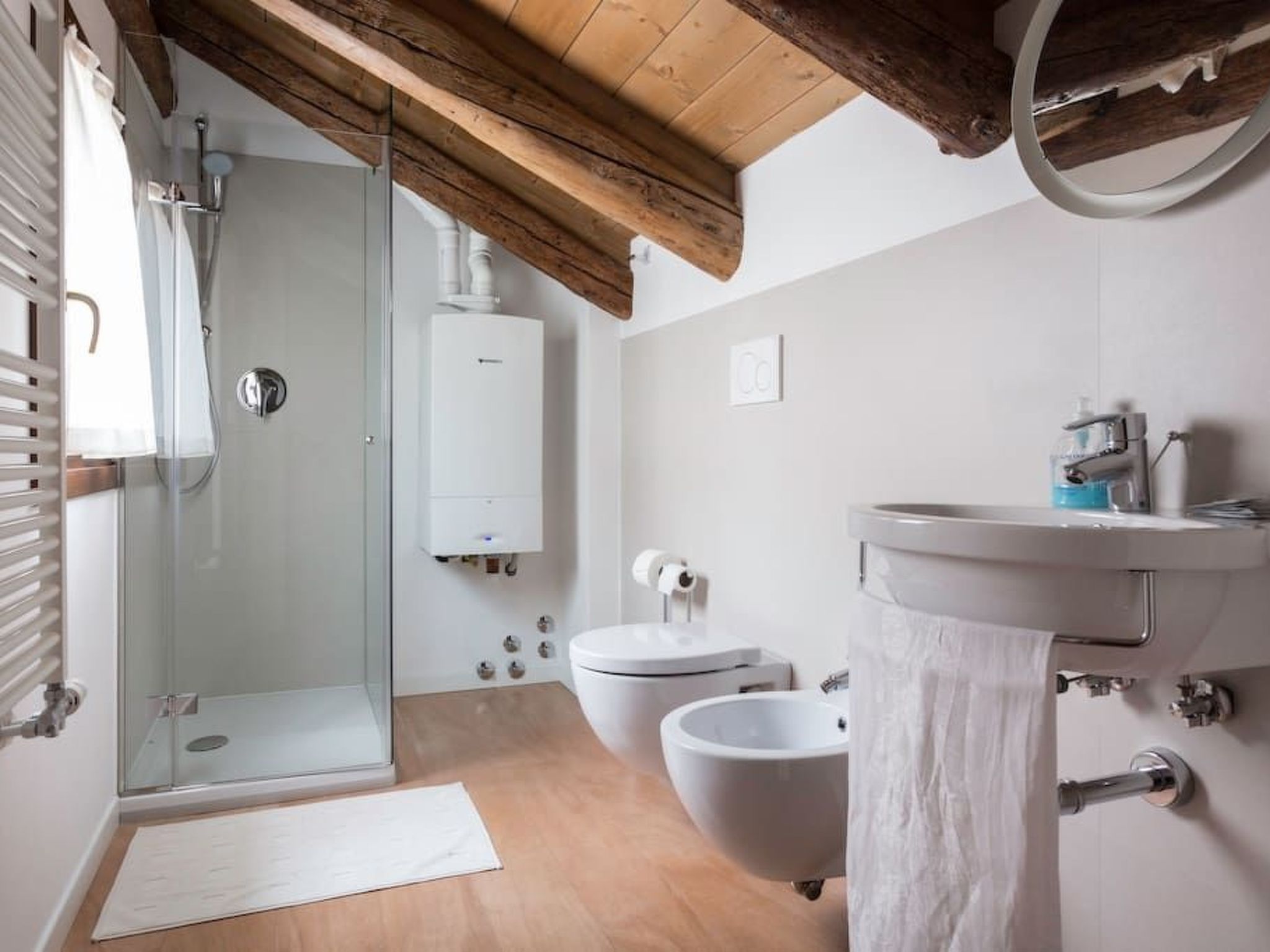 Photo of Wohnung mit Waschmaschine und Geschirrspüler