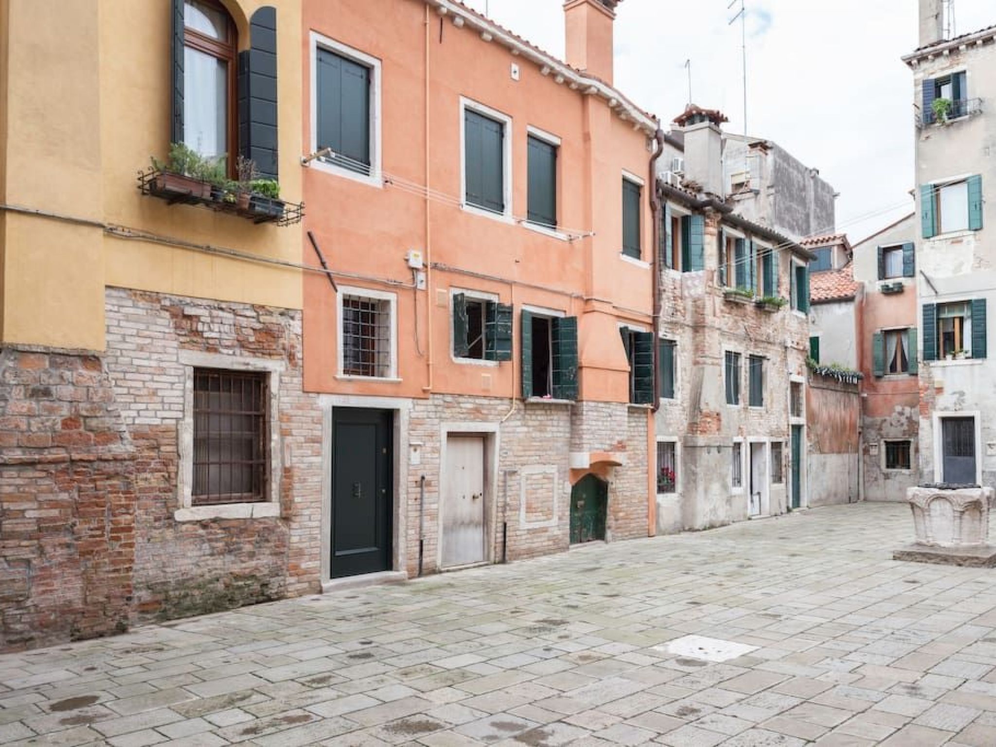 Photo of Wohnung mit Waschmaschine und Geschirrspüler