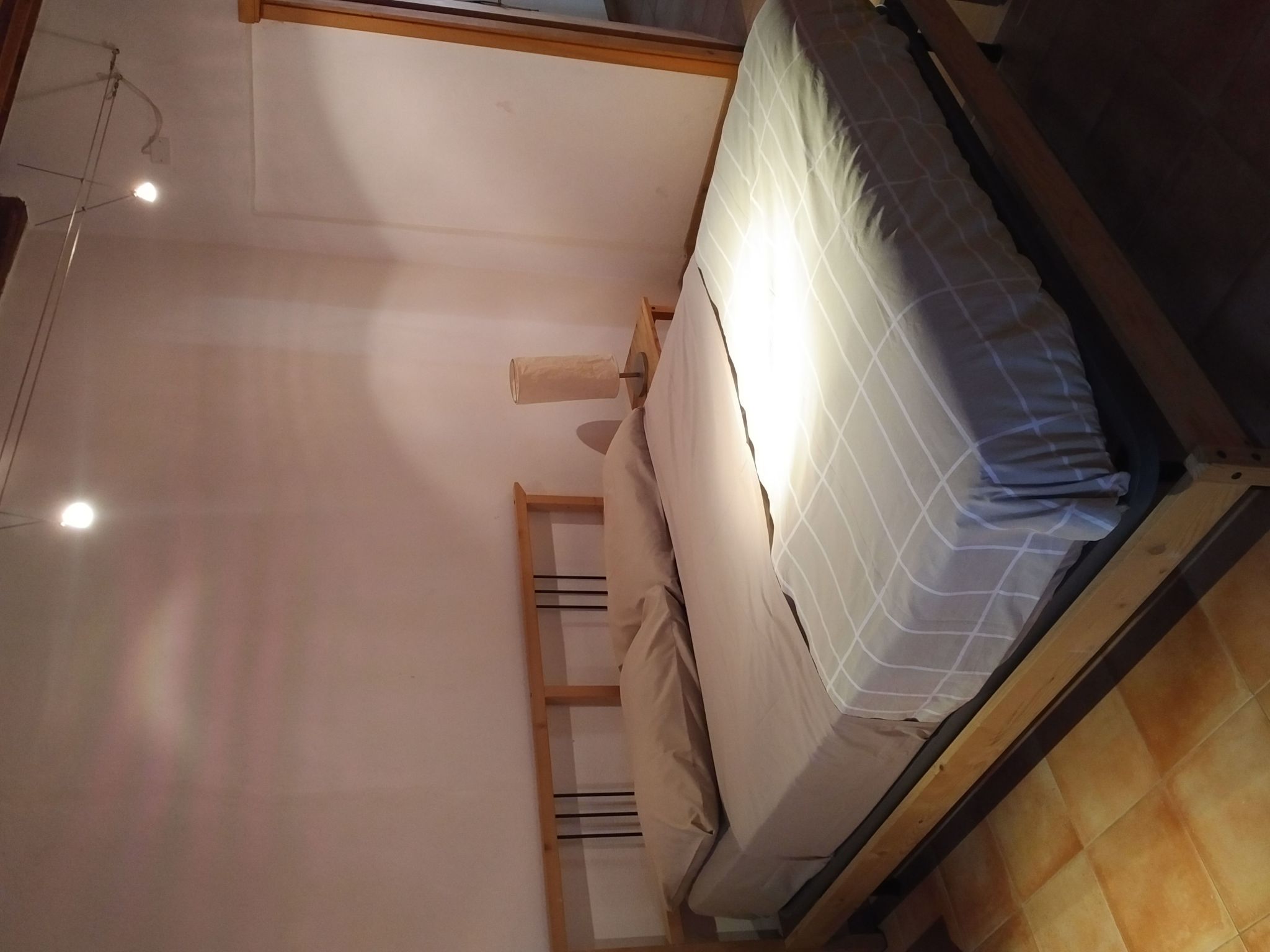 Zweijährige Terrassenwohnung-Drinnen