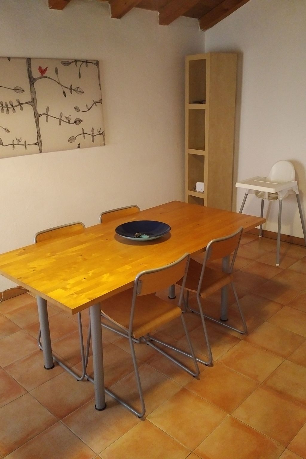 Zweijährige Terrassenwohnung-Drinnen