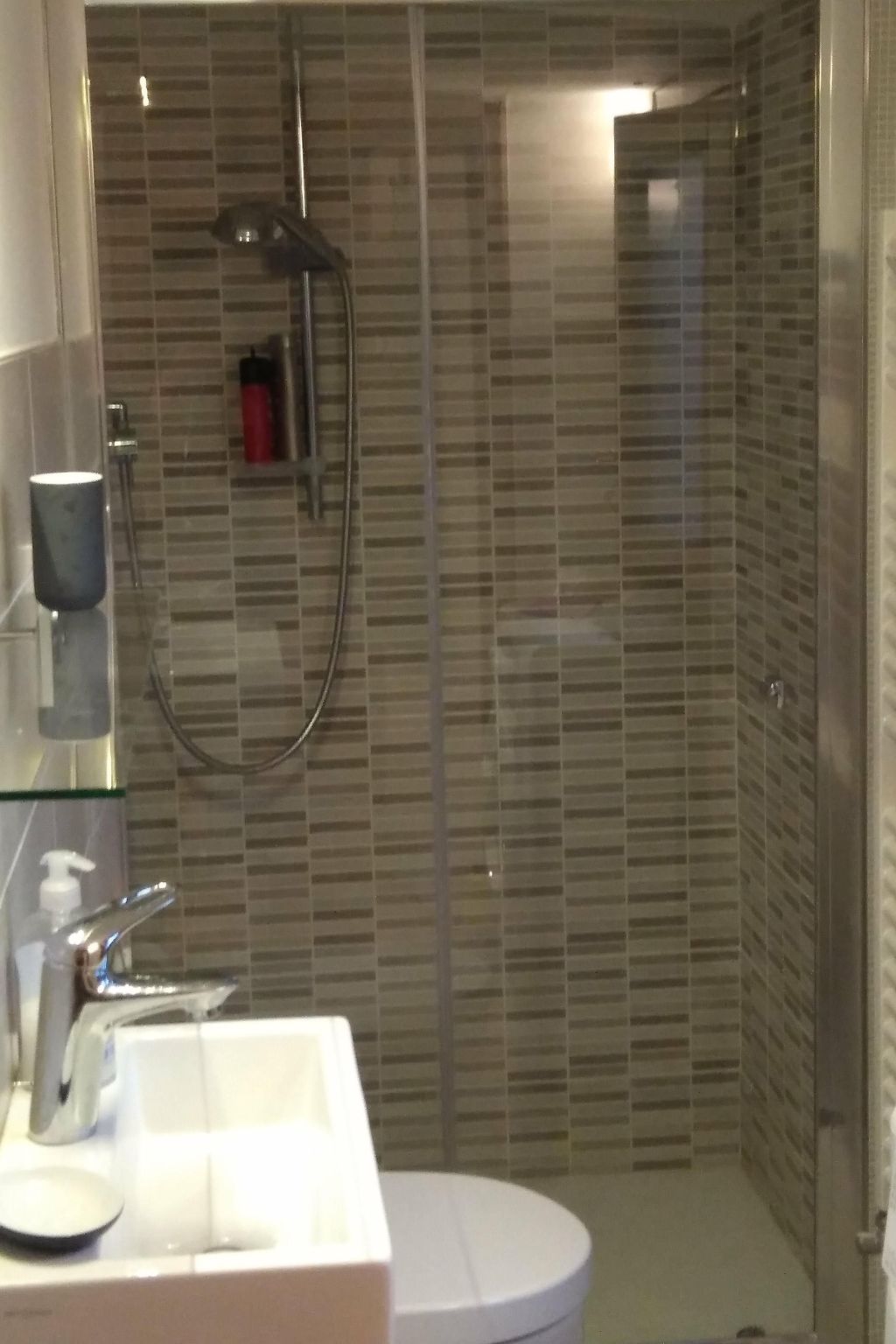 "La Guglia" mit Wi-Fi-Image-tags.info