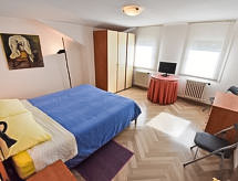 House image small