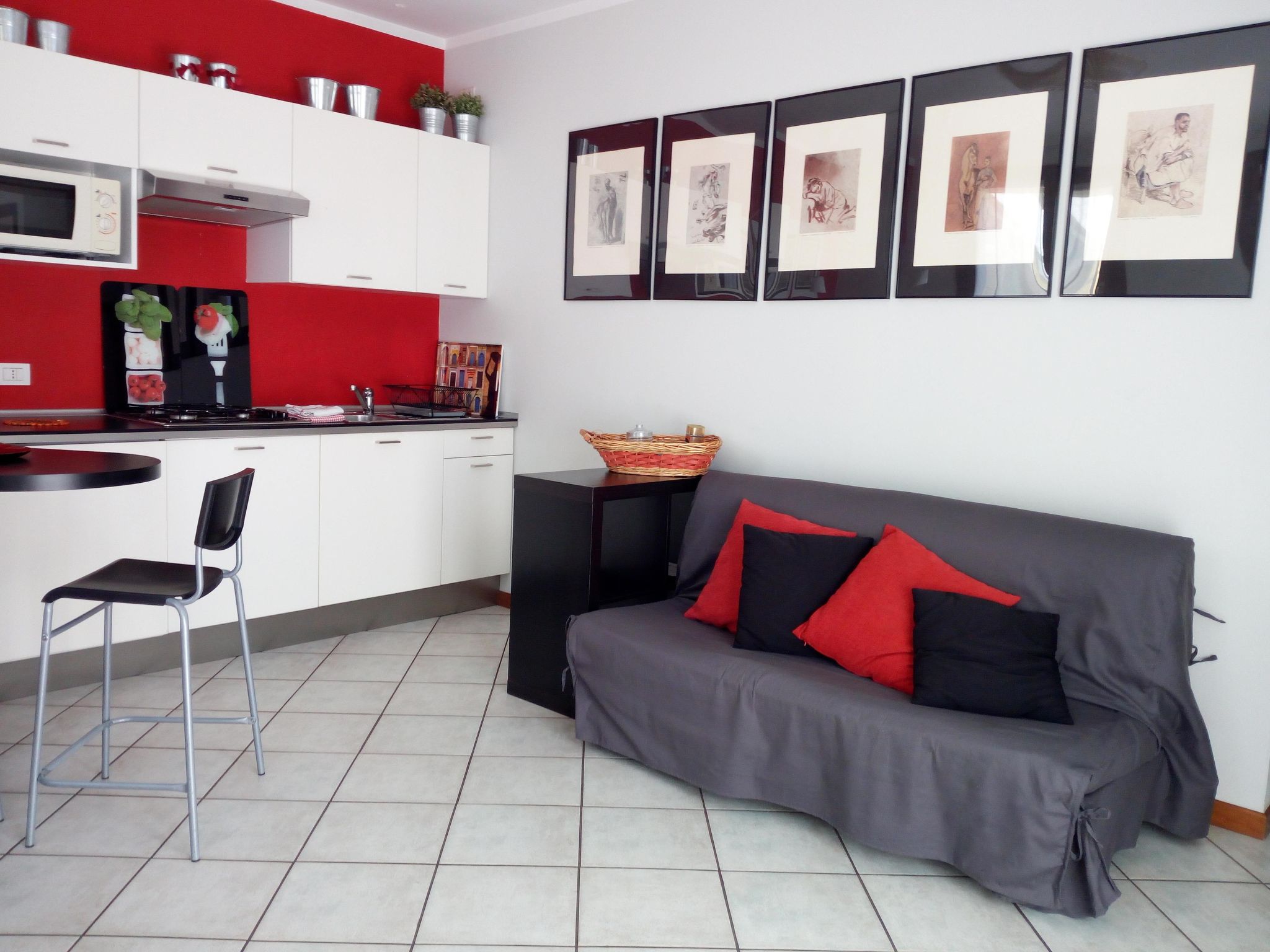 Wohnung mit Privatparkplatz-Binnen