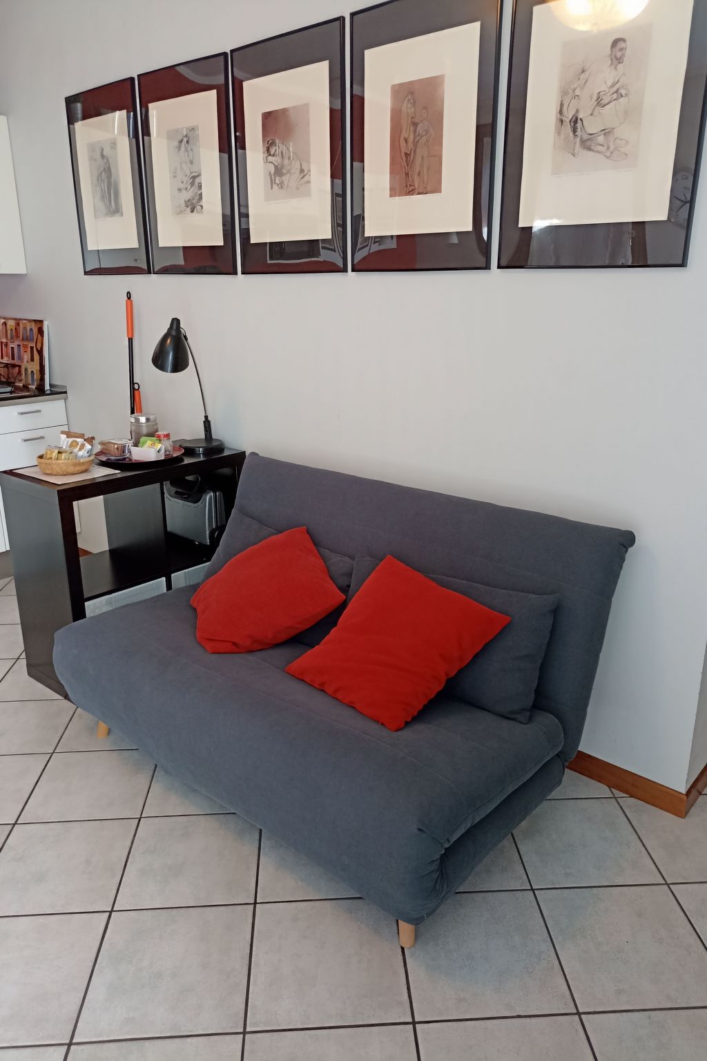 Wohnung mit Privatparkplatz-Binnen