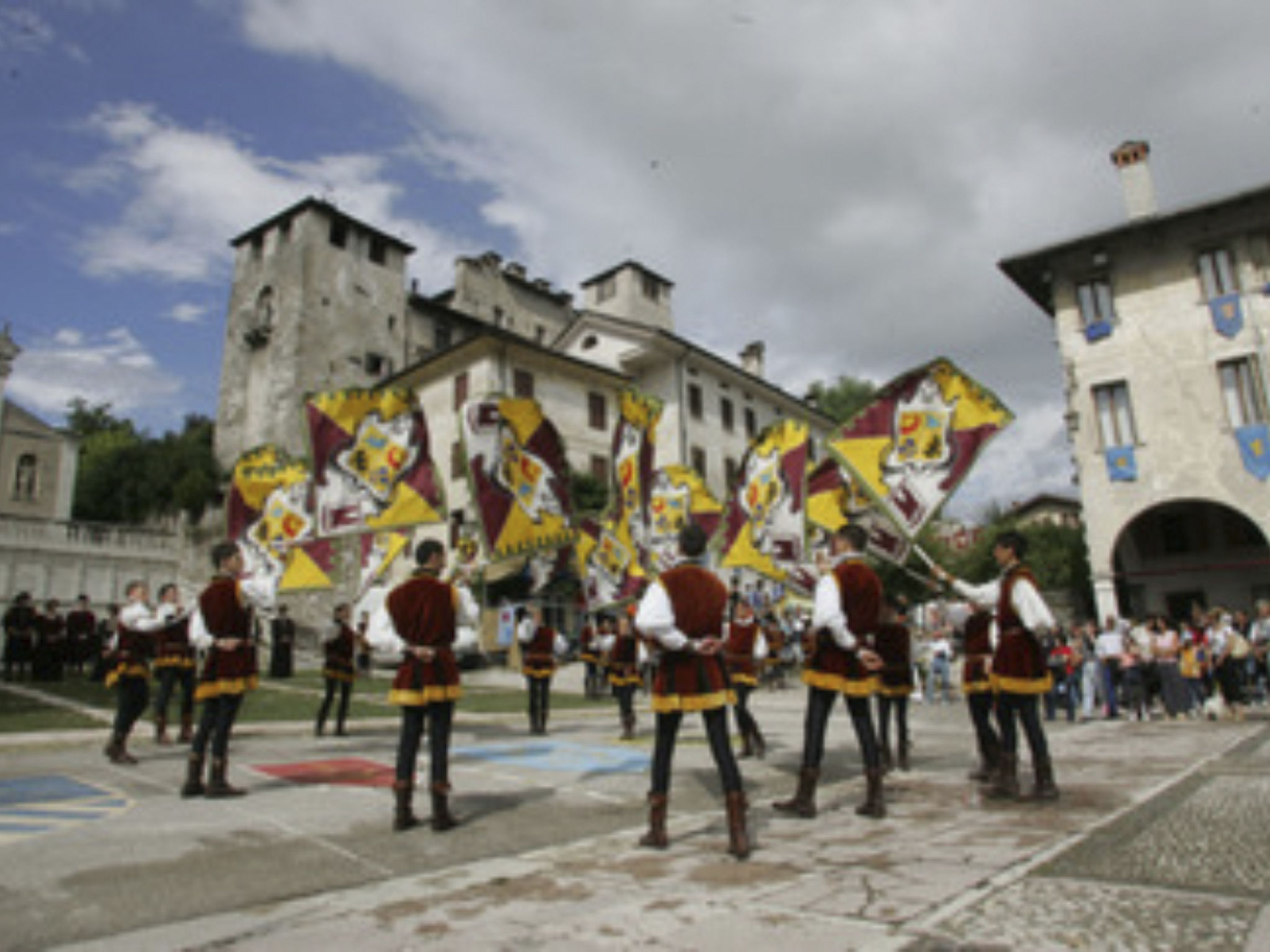 Duck's Cottage für einen Dolomitenurlaub-Buiten