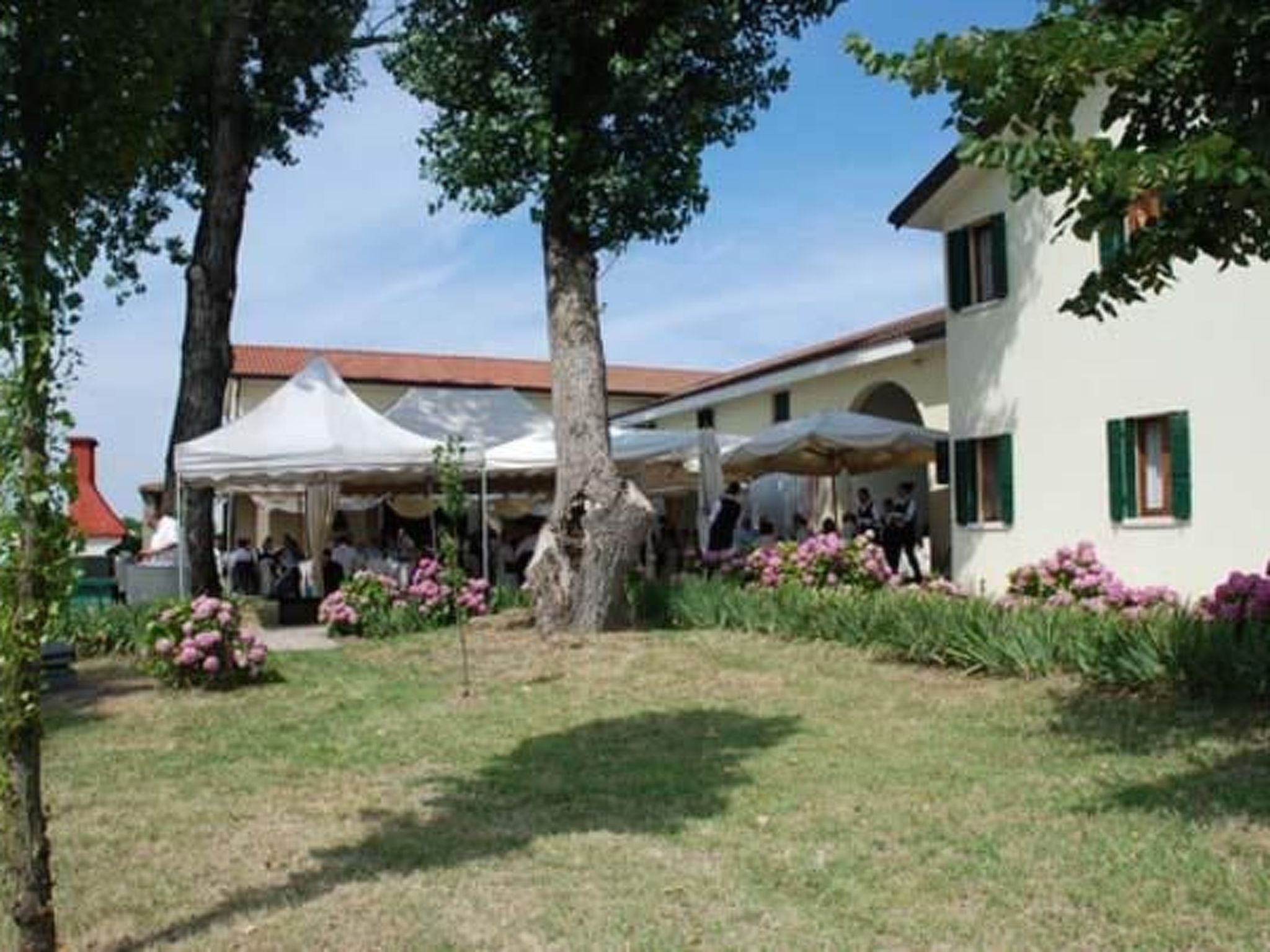 In Rosolina mit Grill und Garten-Buiten