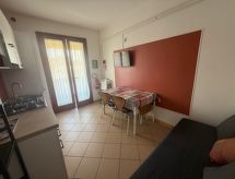 Knus appartement in Rosolina Mare, vlakbij zee en strand - thumbnail 4