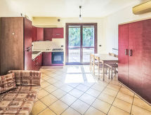 Licht appartement vlakbij zee en centrum in Rosolina Mare - thumbnail 1