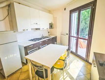 Zonnig appartement Mairen voor 4, strand op 400m, Rosolina Mare - thumbnail 1