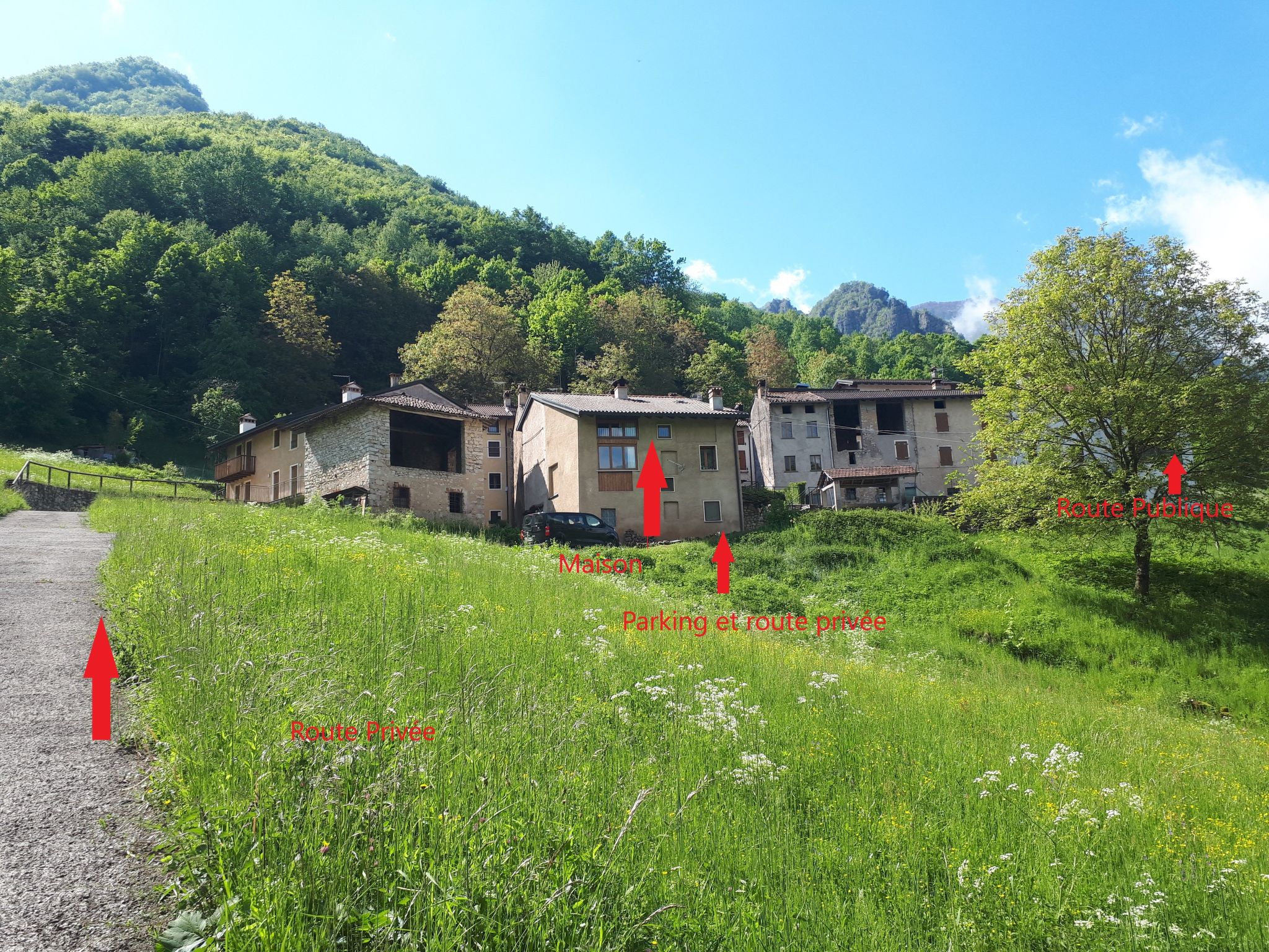 Freistehendes Ferienhaus in Posina mit Kleinem Garten und Panoramablick